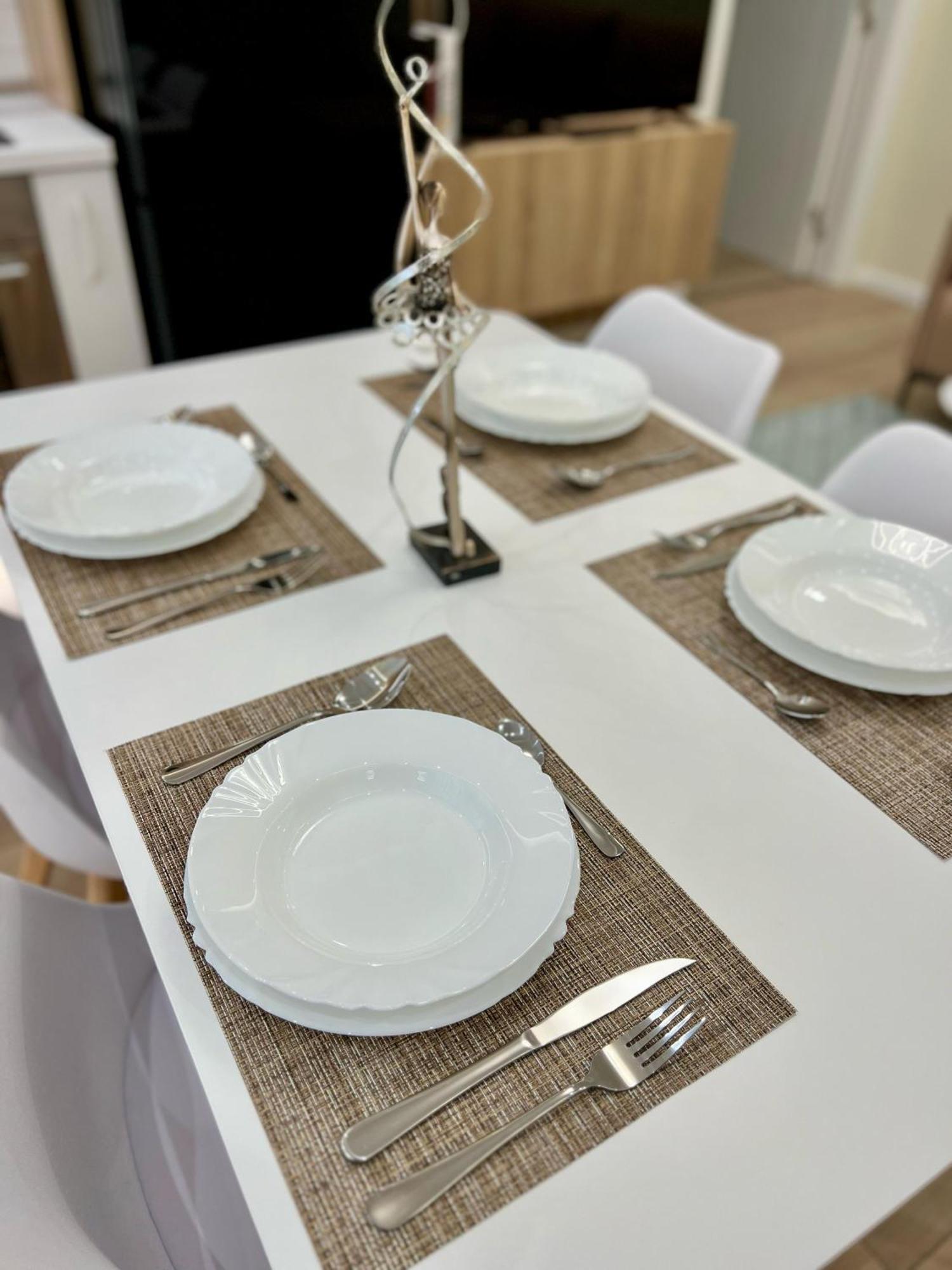 Metropolitan Charm: Cozy 1br In 7min To Skanderbeg