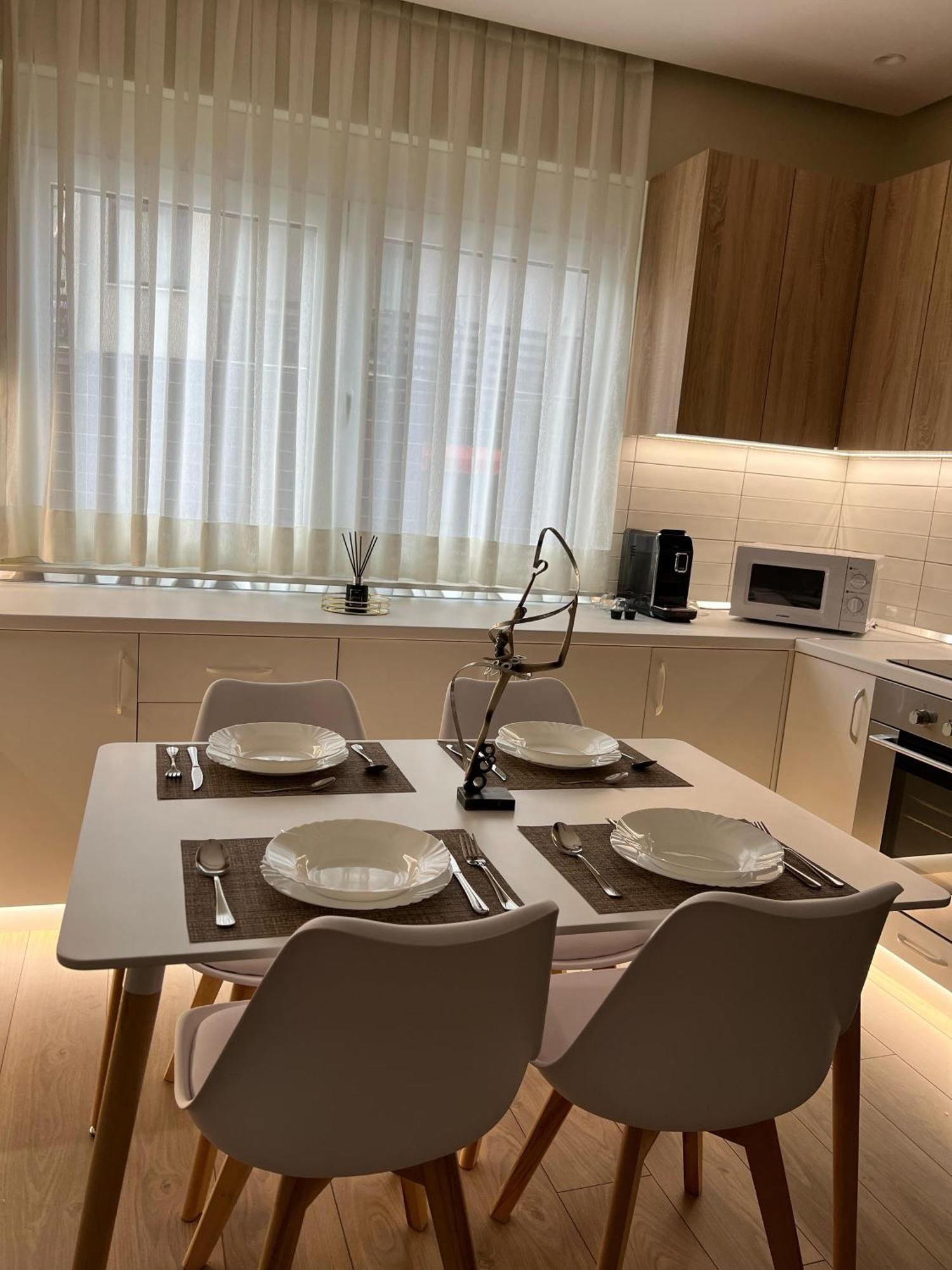 Metropolitan Charm: Cozy 1br In 7min To Skanderbeg *